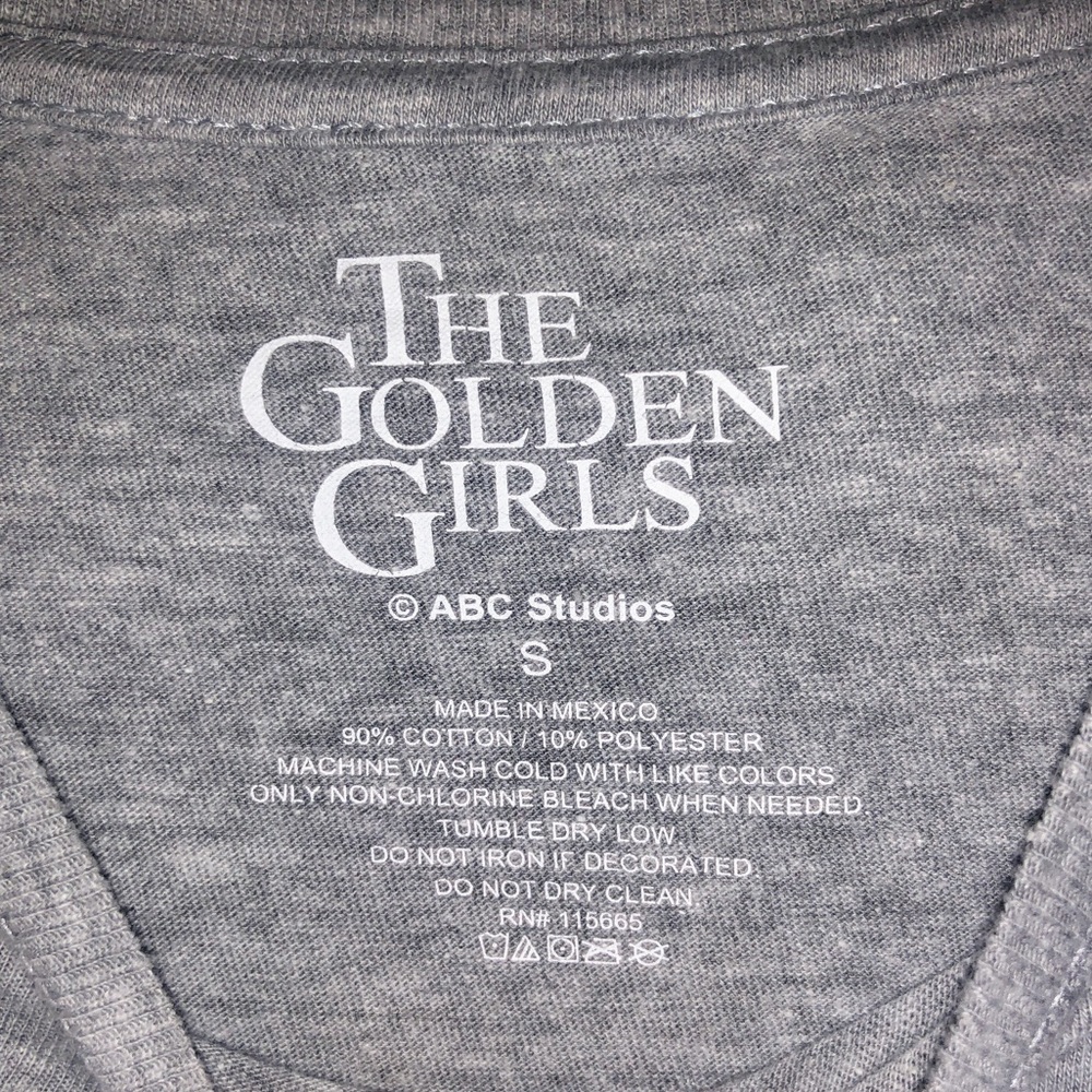 Golden Girls Top 💜 - Picture 4 of 7